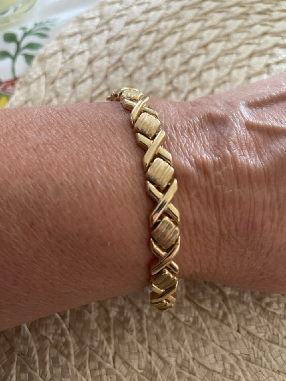 14K Yellow  Gold XO Link Mesh Bracelet -